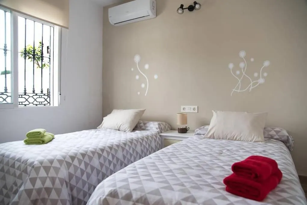 House W Shared Pool, Perfect For Small Families Fuengirola 0*,  España